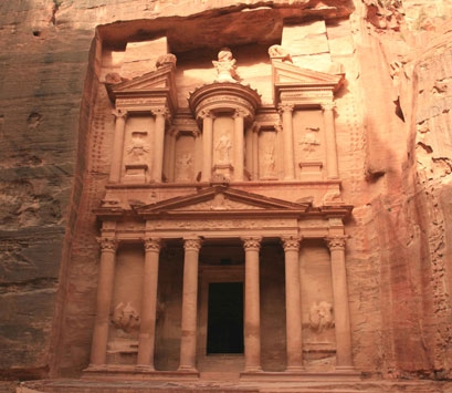 Tumba del Tesoro en Petra (Jordania)