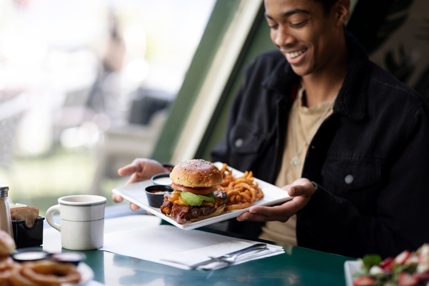 Los secretos de la gastronomía española en un viaje en tren